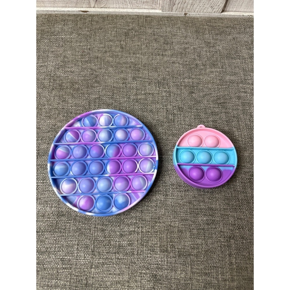 Fidget Toys 8 In Fun Shapes & Vibrant Colors For Stress Relief & Sensory Play - Picture 5 of 5